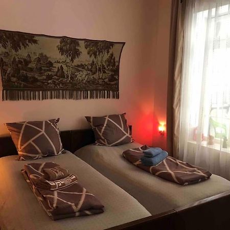 Lada Guest House Тбилиси Экстерьер фото