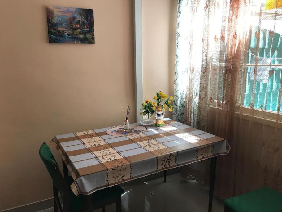 Lada Guest House Тбилиси Экстерьер фото