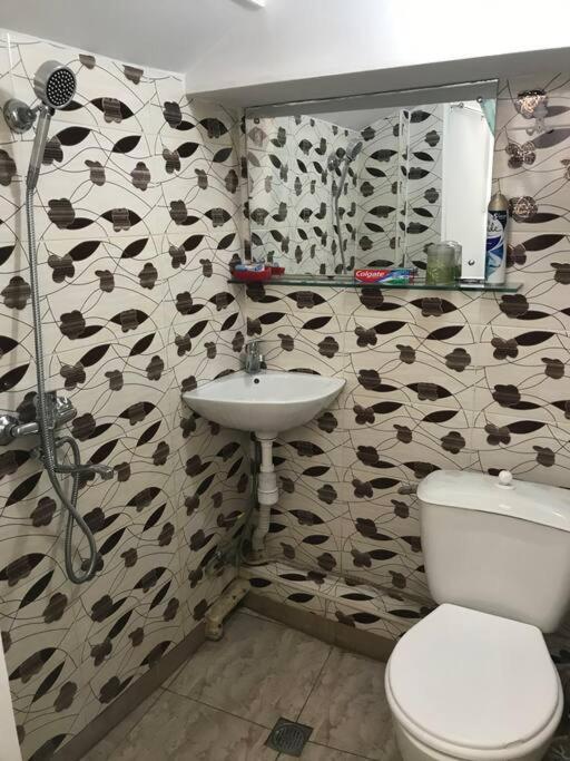 Lada Guest House Тбилиси Экстерьер фото